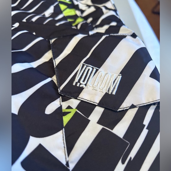 Volcom snowboard pants - Picture 2 of 14